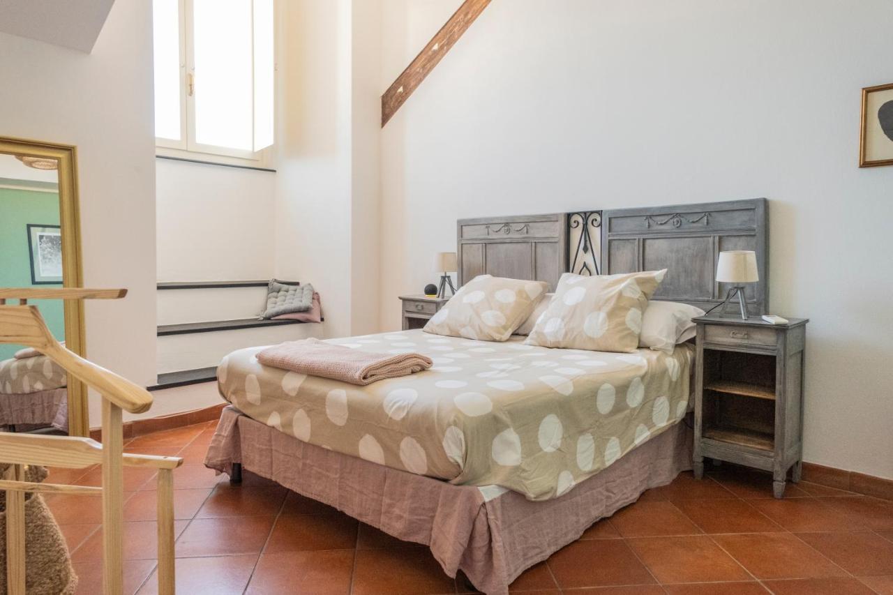 Palazzo Oddo Rental Rooms アルベンガ エクステリア 写真