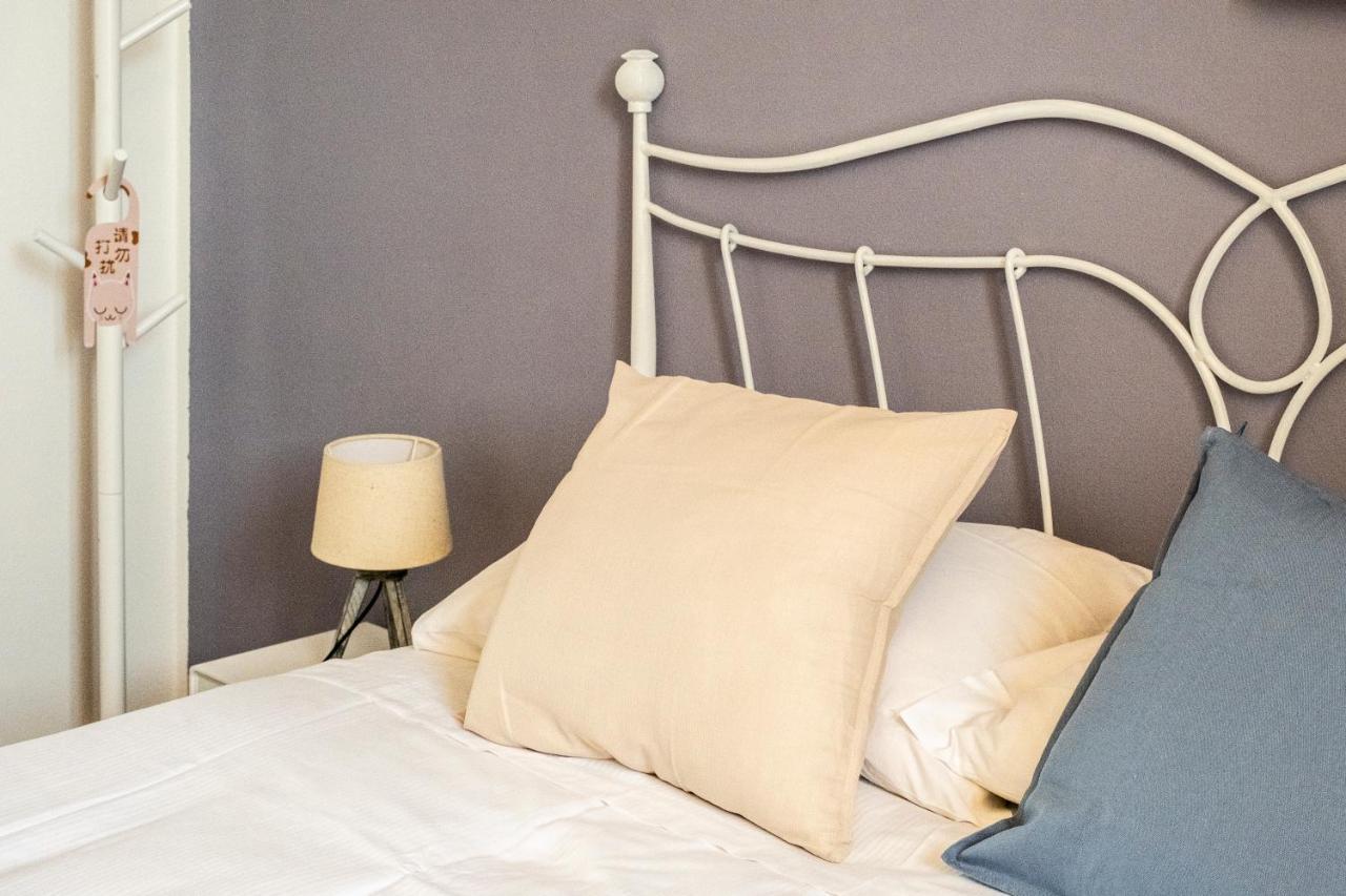 Palazzo Oddo Rental Rooms アルベンガ エクステリア 写真
